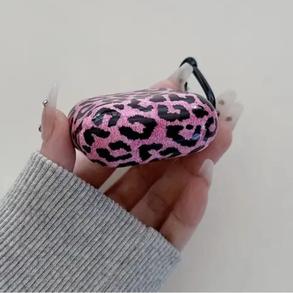 Pink & Black Leopard Print Apple AirPods 3rd generation case NWOT - Picture 2 of 4
